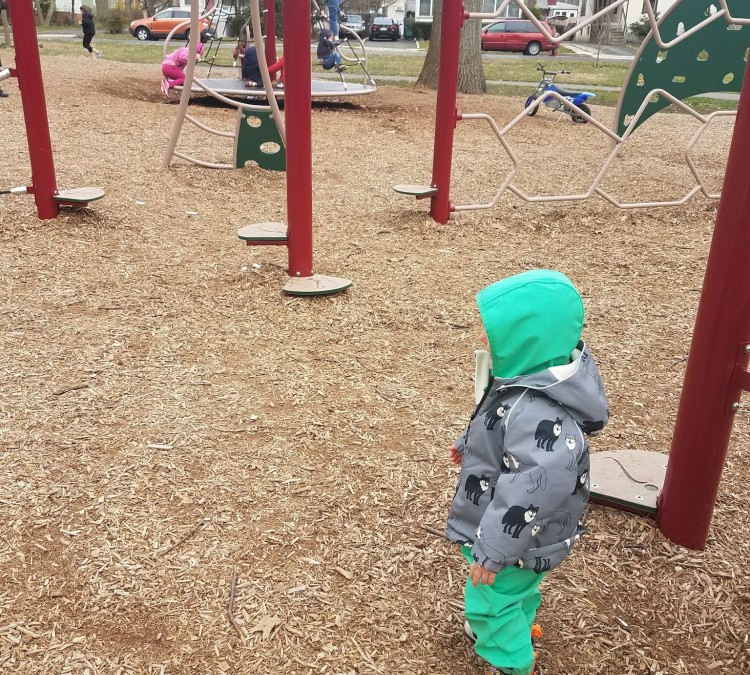 grove-park-playground-photo